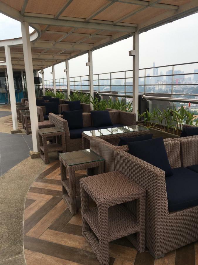 Heart Of Petaling Jaya Near Lrt Line 5 아파트 외부 사진